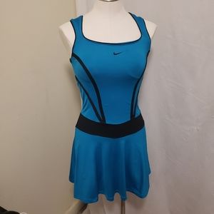 NIKE DRI FIT TENNIS SPORTS DRESS WOMEN'S SZ SMALL